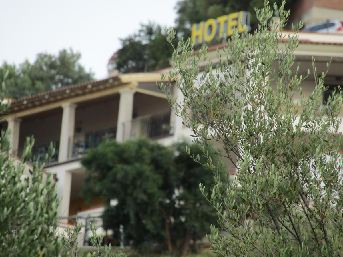 Hotel Castello Budoni Kültér fotó