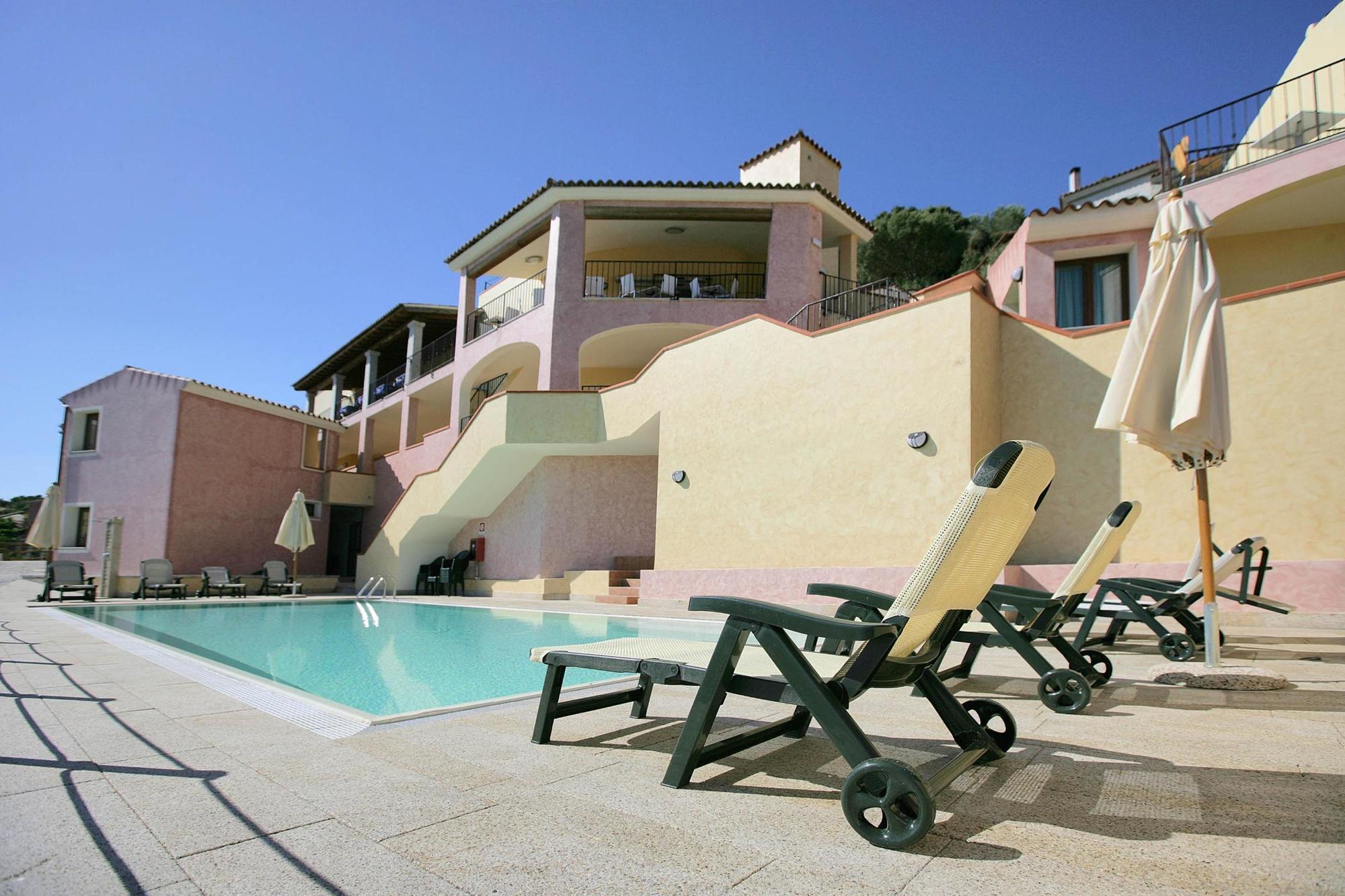 Hotel Castello Budoni Kültér fotó