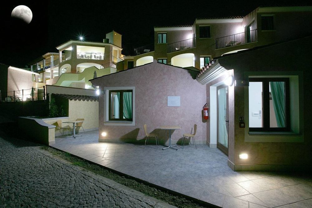 Hotel Castello Budoni Kültér fotó